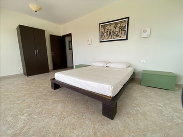 162_Gästezimmer-mit-Meerblick_Guest-room-with-sea-view_Chambre-d'hôtes-avec-vue-mer_Quarto-de-hóspedes-com-vista-para-o-mar.png