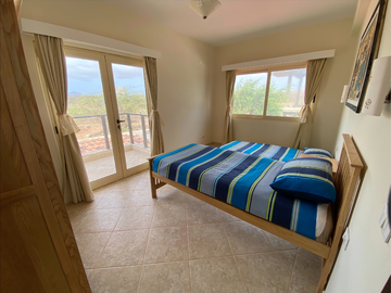 182_Gästezimmer_Guest-room-_Chambre-d'amis_Quarto-de-hóspedes.png